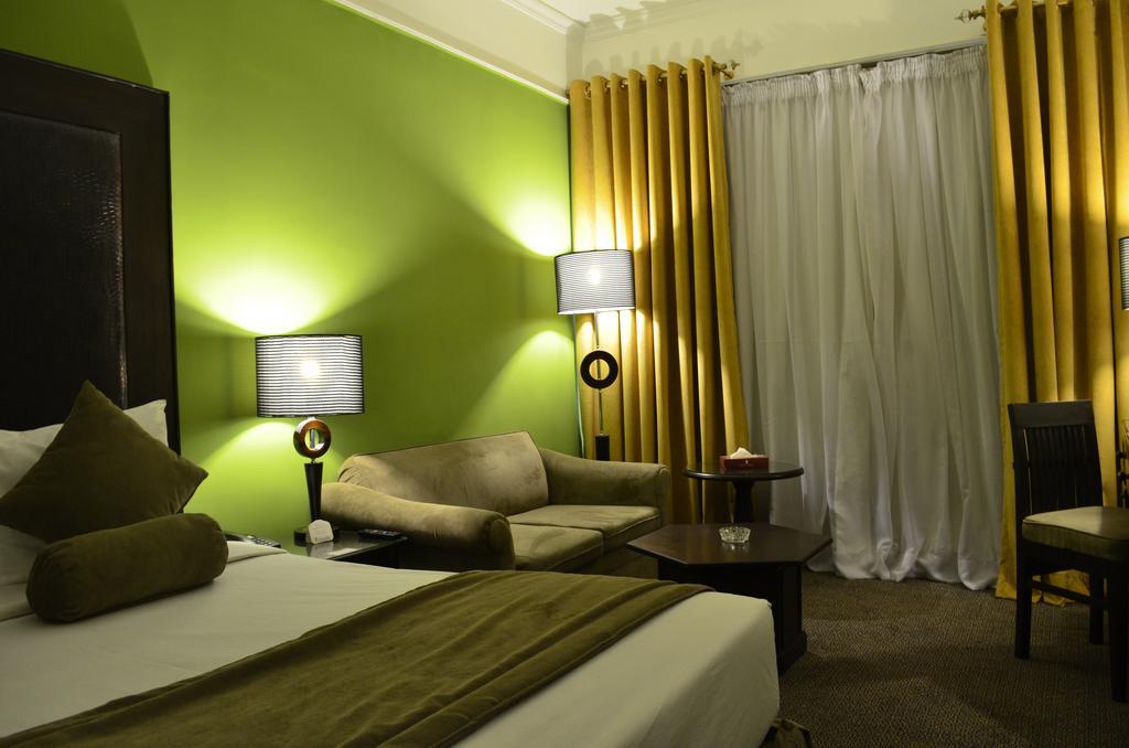 Smart Hotel Lahore Cameră foto